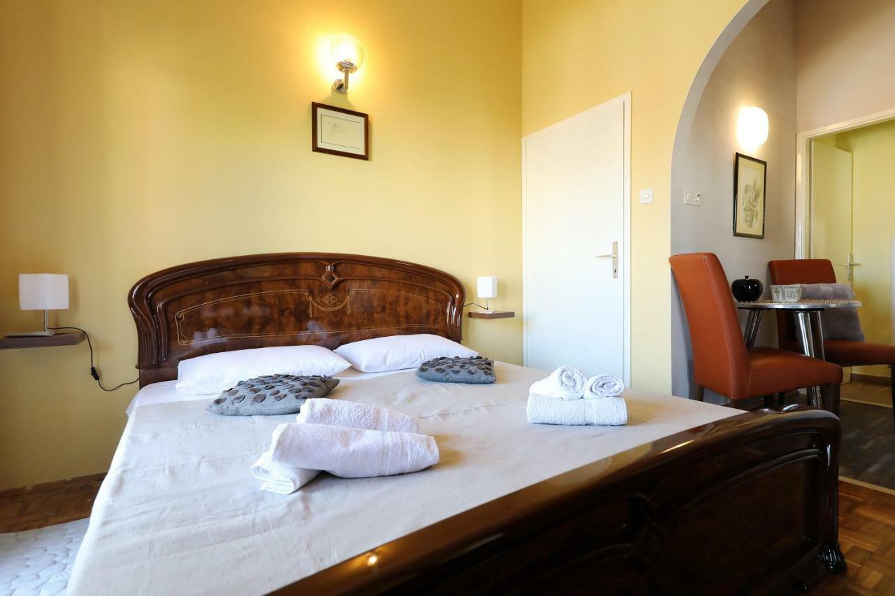 Villa Terracotta Studio 2 Starigrad Exterior photo